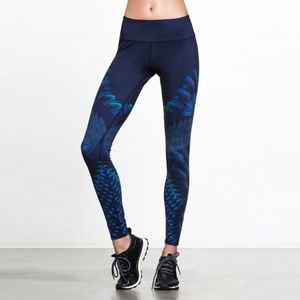 Alo yoga feather airbrush blue legging